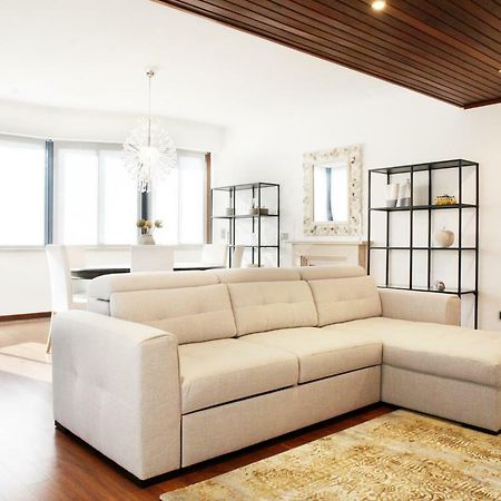 Parque Das Nacoes - Fil Pool Apartment Lissabon Buitenkant foto