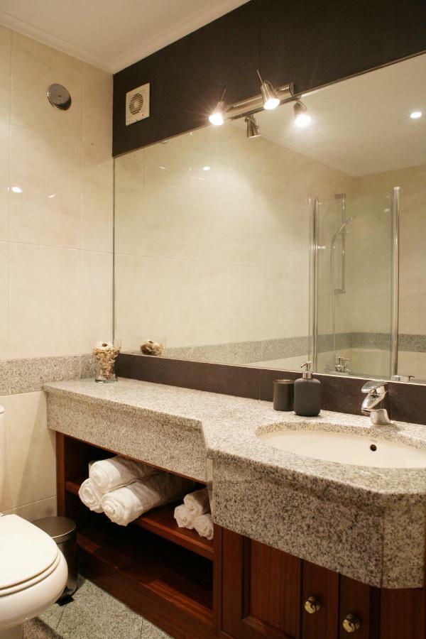 Parque Das Nacoes - Fil Pool Apartment Lissabon Buitenkant foto